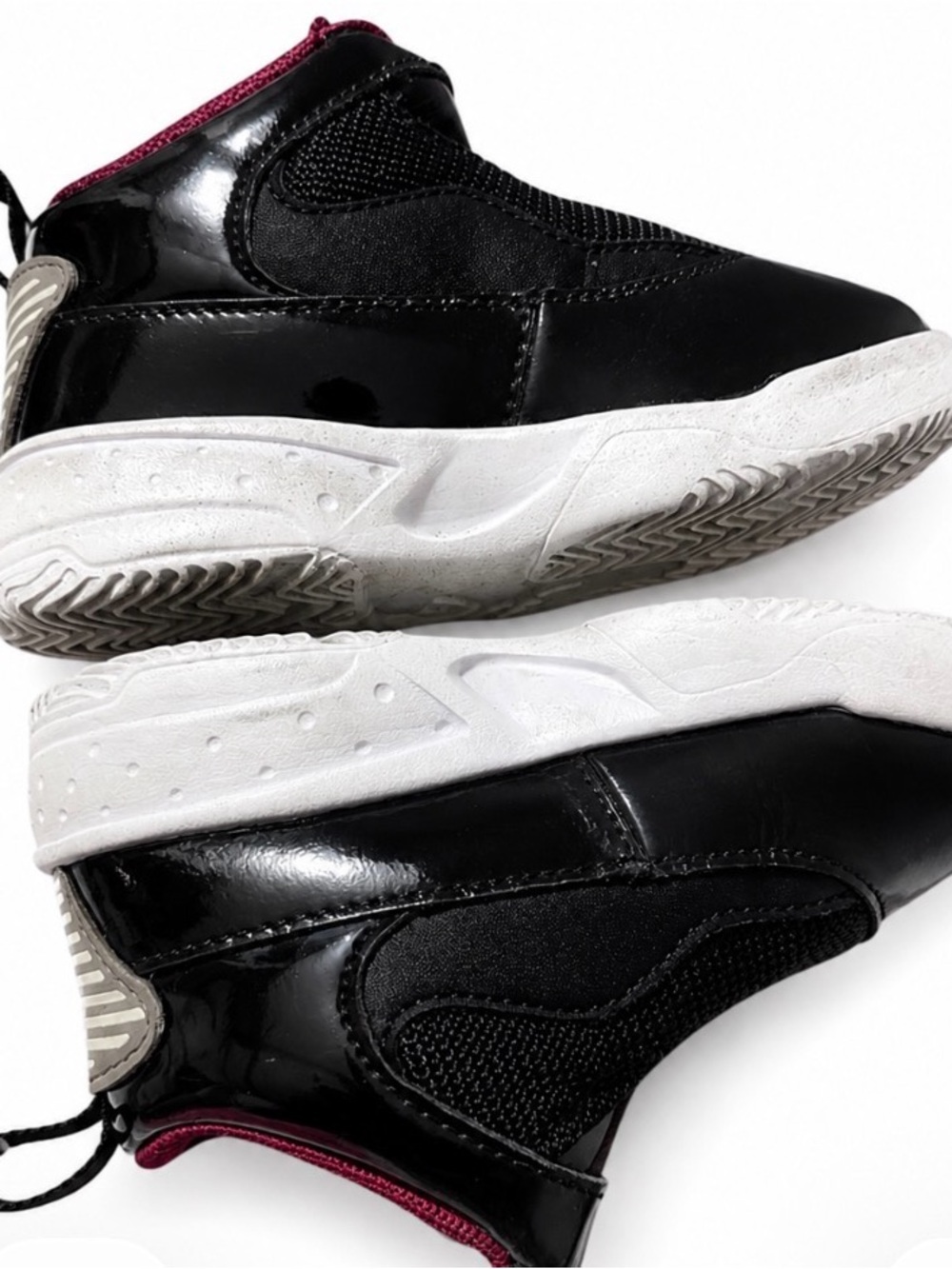 Jordan Kids Black and Maroon Hook-and-Loop Sneakers